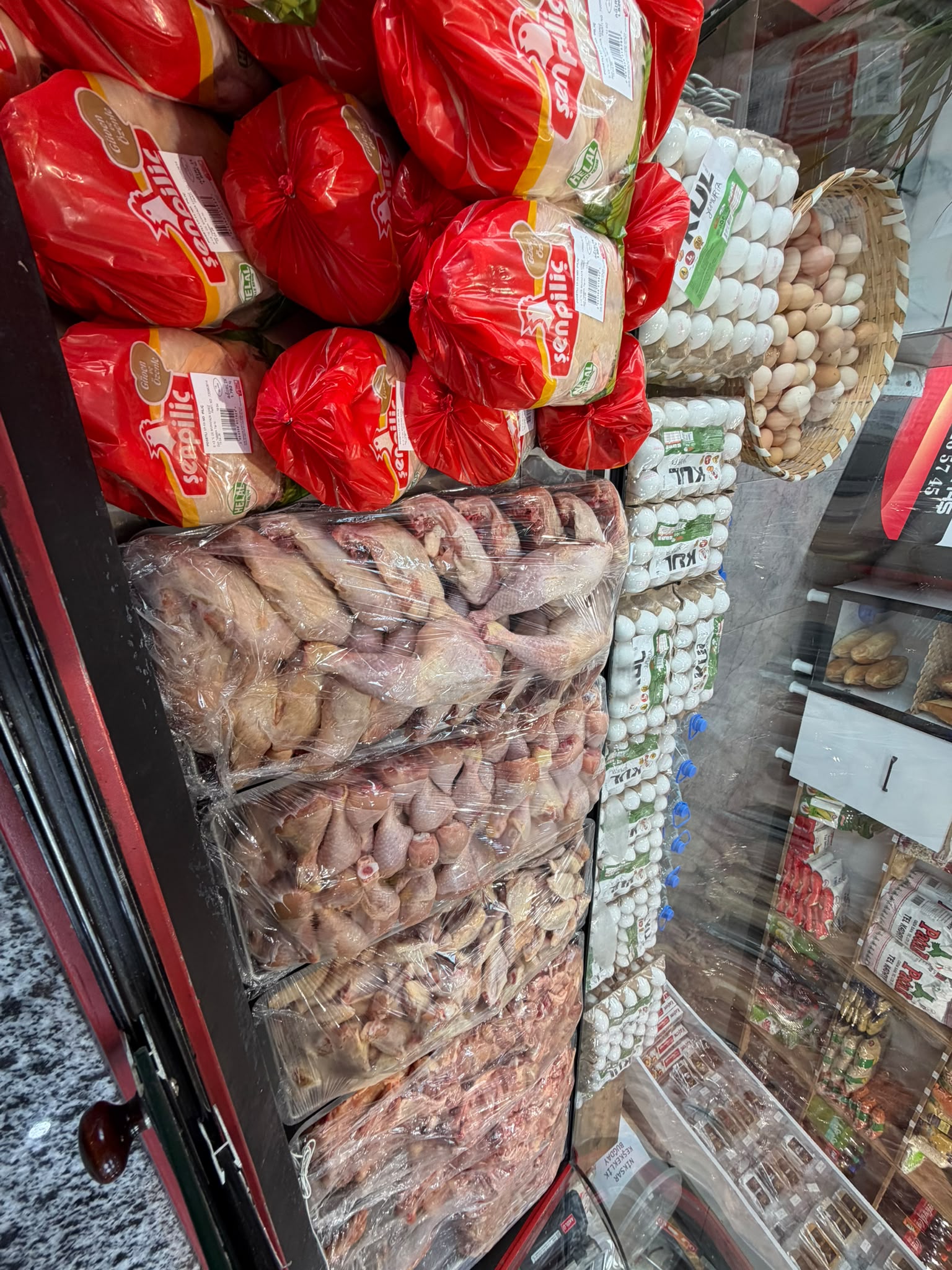 Bektaş Tavuk Şarküteri